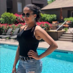 Meet your Posher, Vanessa